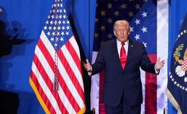 Trump expands travel ban to 5 more countries, including Syria, South Sudan Donald Trump, Trump