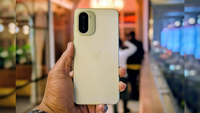 OnePlus 15R OnePlus 15R