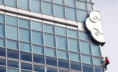 American rock climber Alex Honnold American rock climber Alex Honnold