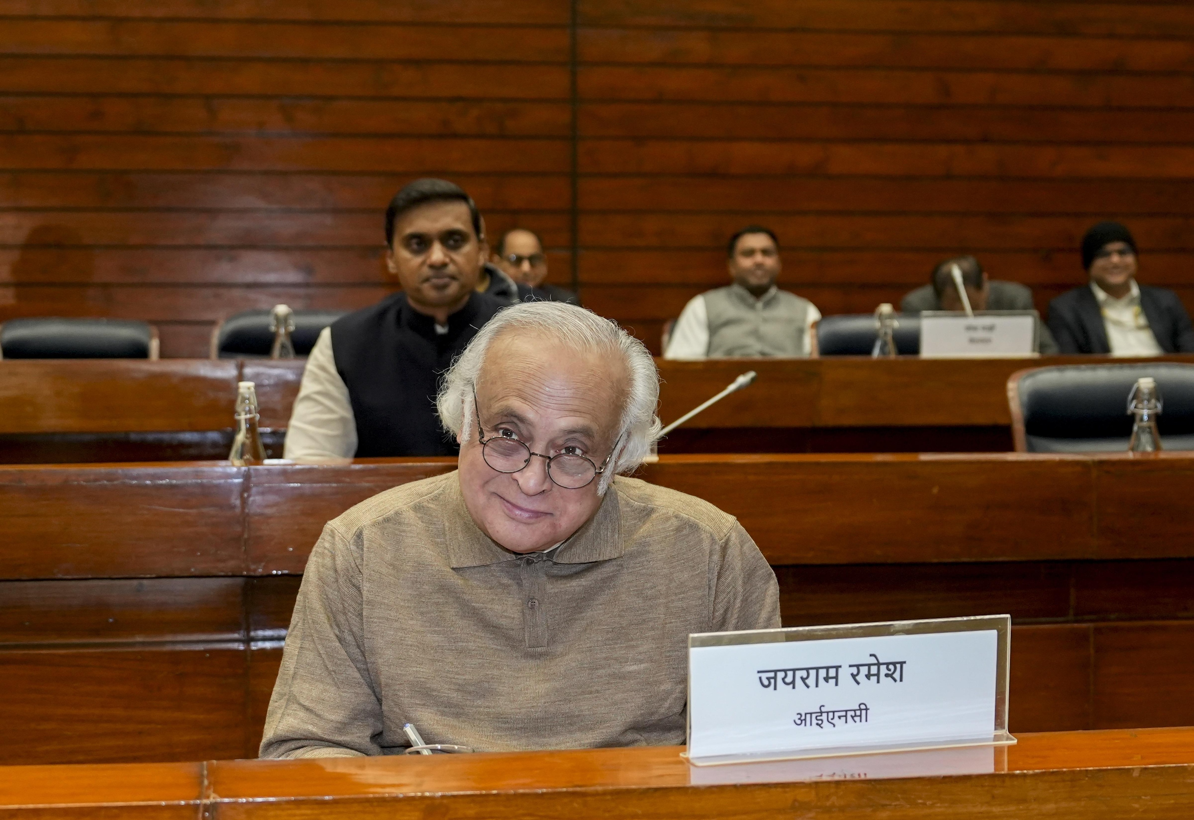 Congress demands PM Modi's apology over delay in women's reservation