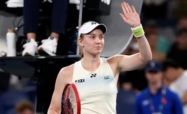 Australian Open 2026: Elena Rybakina beats Pegula in 2nd semi-final tie Elena Rybakina sets up a final tie with Sabalenka in AUS Open 2026