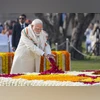 PM Modi pays tribute to Mahatma Gandhi on death anniversary at Raj Ghat narendra modi, mahatma gandhi, death anniversary, tribute