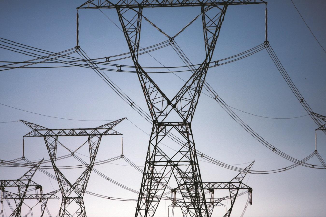 Japanese banks lead $750 million financing for Adani Energy amid India push