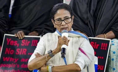 Mamata reaches SC ahead of hearing on pleas against SIR of electoral rolls Mamata Banerjee, Mamata