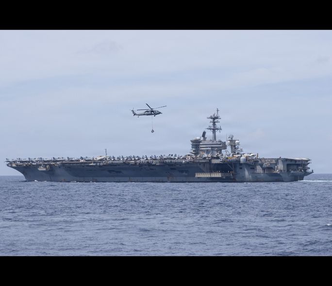 US Navy Nimitz-class aircraft carrier USS Abraham Lincoln (CVN 72) conducts a vertical replenishment with fleet replenishment oiler USNS Henry J. Kaiser (T-AO-187) Jan. 17, 2026 (Photo: US Navy / PO2 Jordan Steis (DVIDS)) US Navy Nimitz-class aircraft carrier USS Abraham Lincoln (CVN 72) conducts a vertical replenishment with fleet replenishment oiler USNS Henry J. Kaiser (T-AO-187) Jan. 17, 2026 (Photo: US Navy / PO2 Jordan Steis (DVIDS))