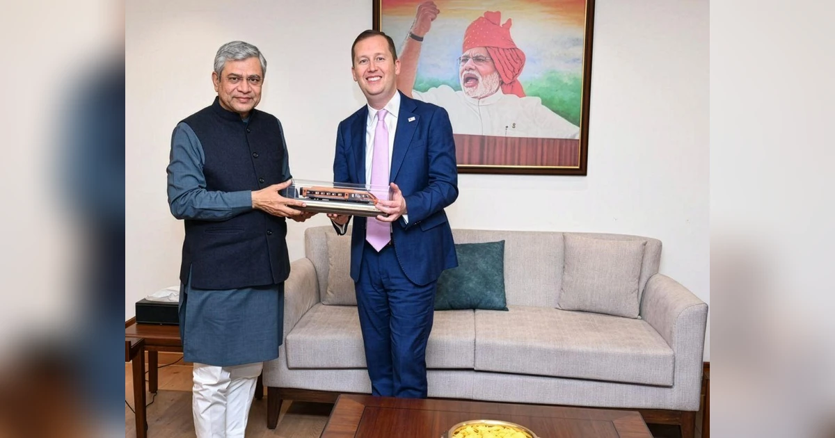 Ashwini Vaishnaw diskutoval strategické vazby Indie a USA se Sergiem Gorem