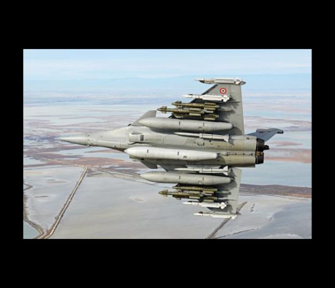 AASM Hammer is compatible with different standard bomb bodies, autonomous and insensitive to jamming, this weapon system can be launched from low altitude, over rough terrain (Photo: Safran) AASM Hammer is compatible with different standard bomb bodies, autonomous and insensitive to jamming, this weapon system can be launched from low altitude, over rough terrain (Photo: Safran)