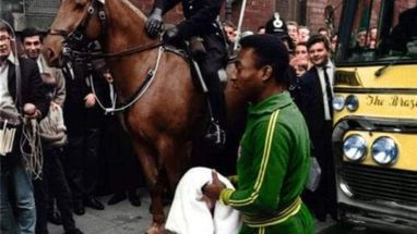 Bad Bunny wearing Pele's 1966 World Cup jacket draws global attention Pele during the 1966 World Cup
