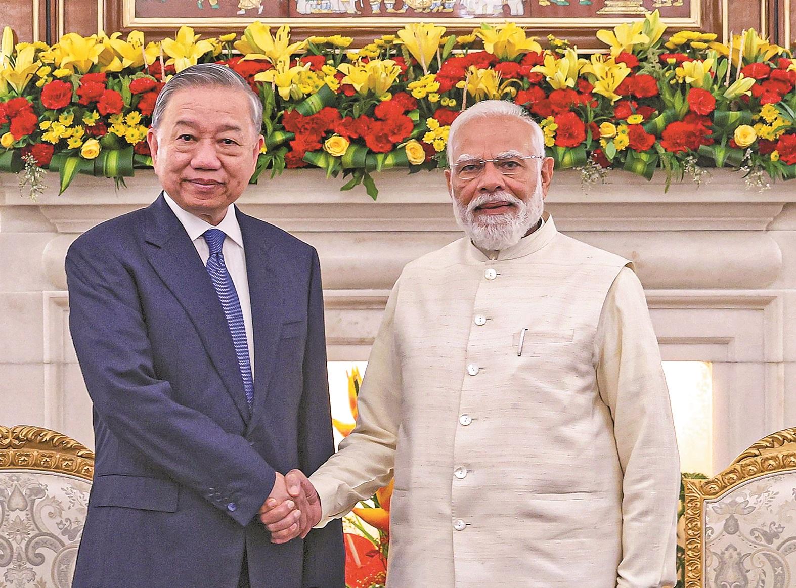 India, Vietnam discuss $629 mn BrahMos deal, deepen strategic ties | External Affairs & Defence Security News - Business Standard