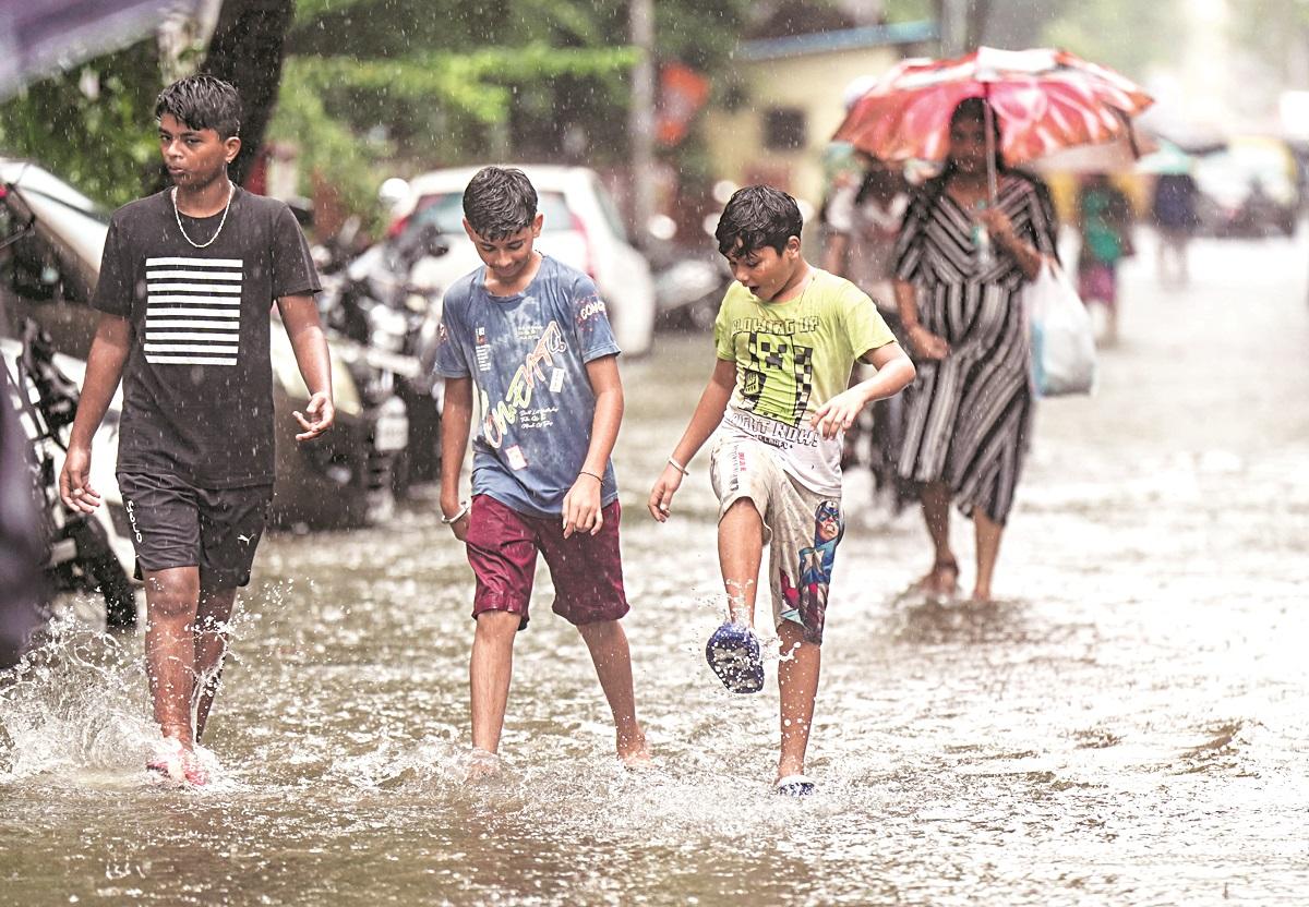 For India's travel industry, it's singing in rain season as bookings rise