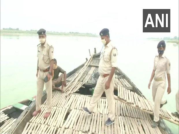 Bihar Police steps up vigil in Buxar after dead bodies retrieved from Ganga