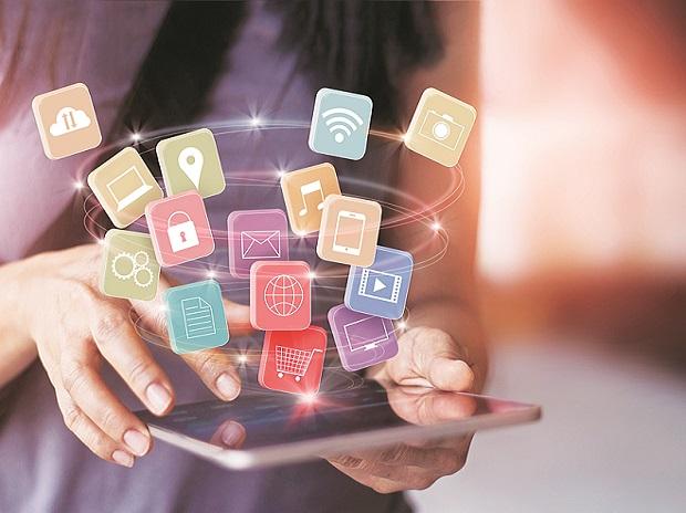 Risk to online freedom Risk to online freedom