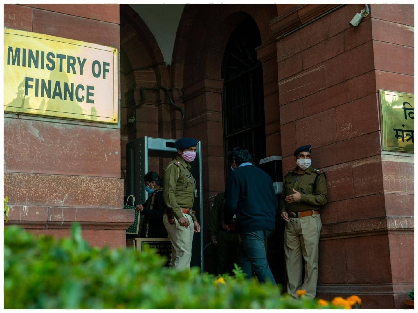 FinMin asks banks to minimise customer inconvenience ahead of 3-day strike