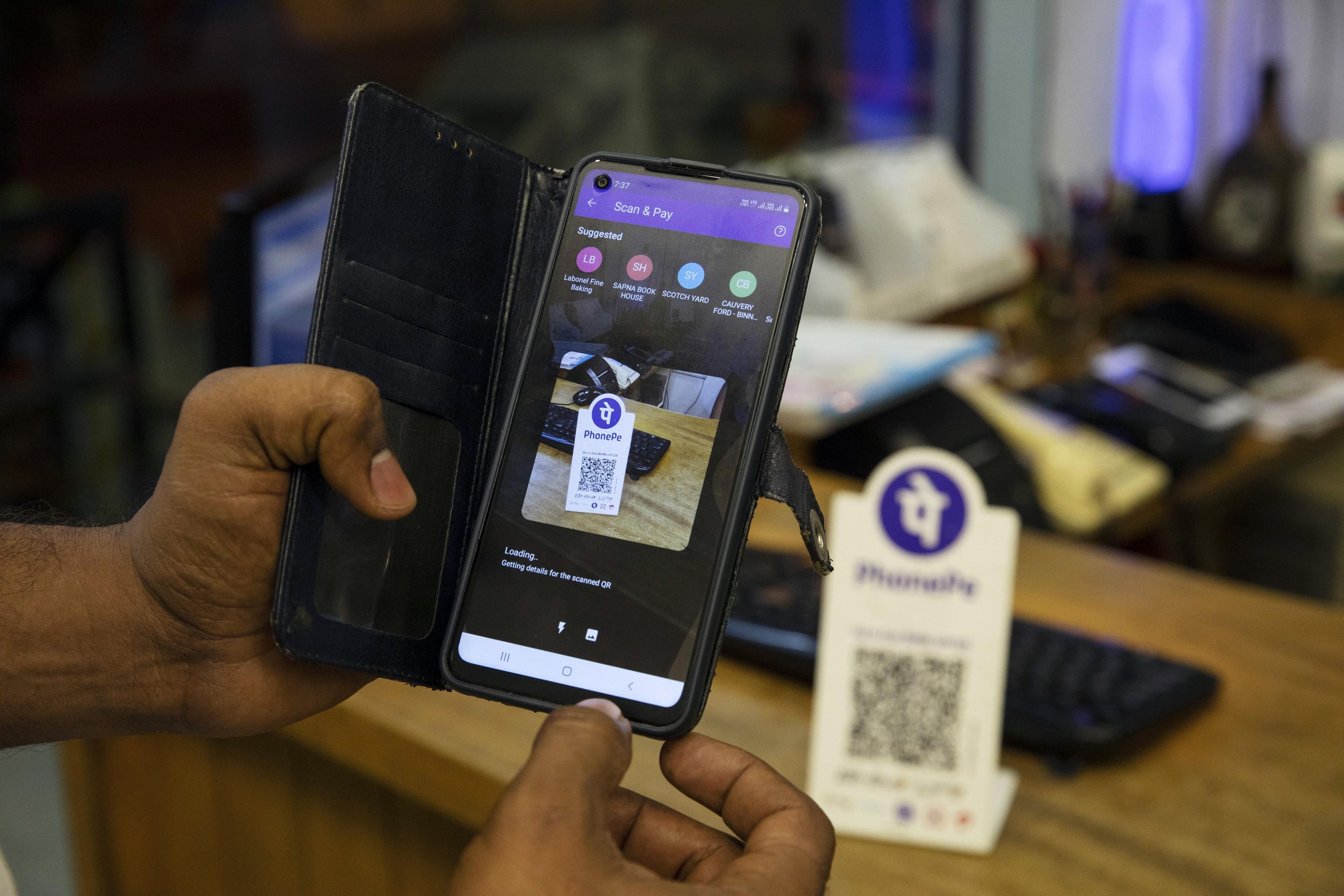 UPI MDR from Oct 15: Should you switch from UPI to debit or credit cards?