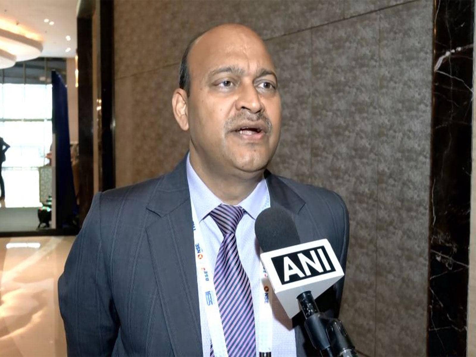Govt approves voluntary retirement of LIC Managing Director Dinesh Pant