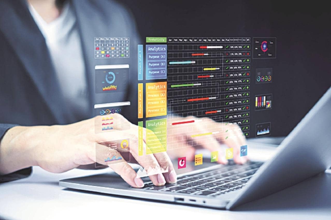 Nifty IT Index Rises 2% Led by Mphasis, Coforge, TCS Despite Market Weakness