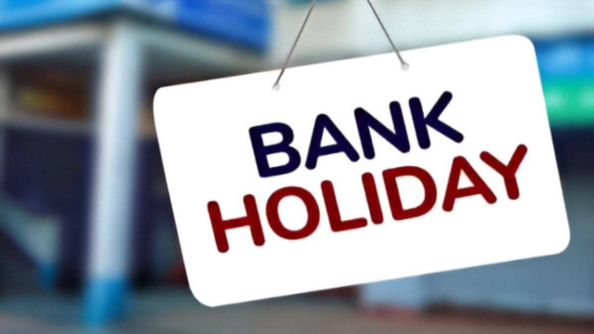 Every Saturday bank holiday? Govt debunks fake Gazette; here's the rule