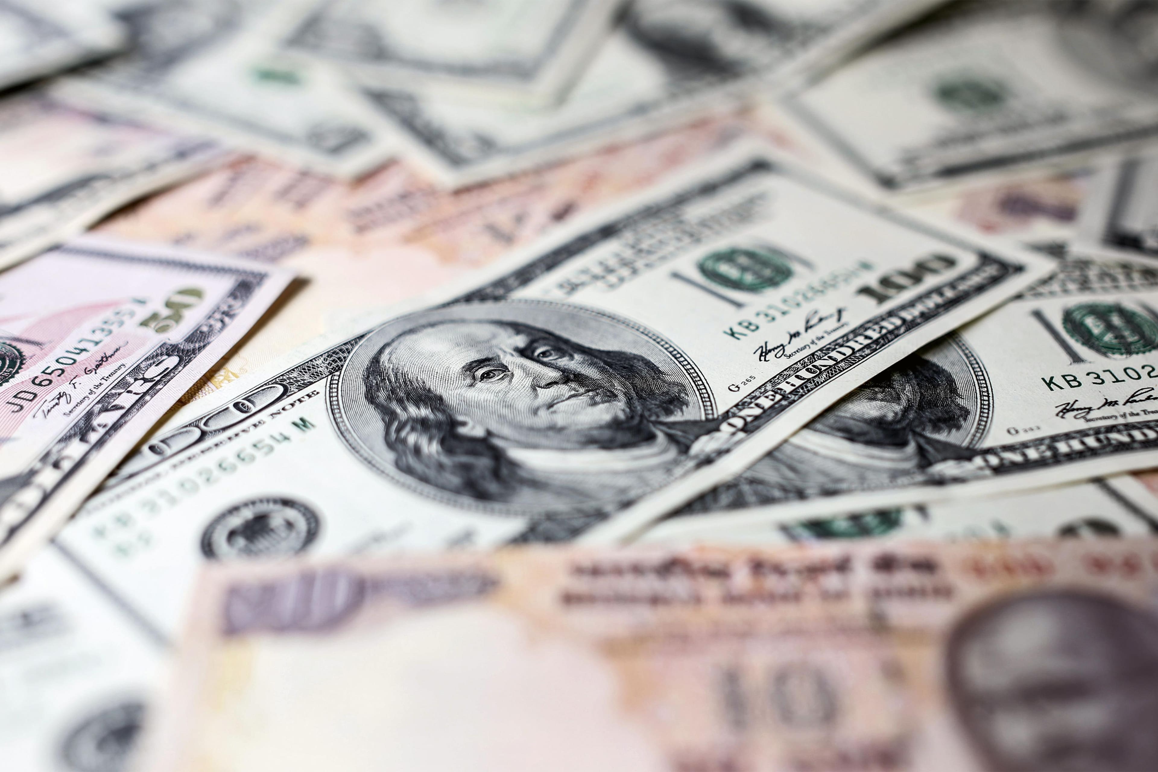 India's forex reserves fall $18.3 bn, post biggest weekly decline on record