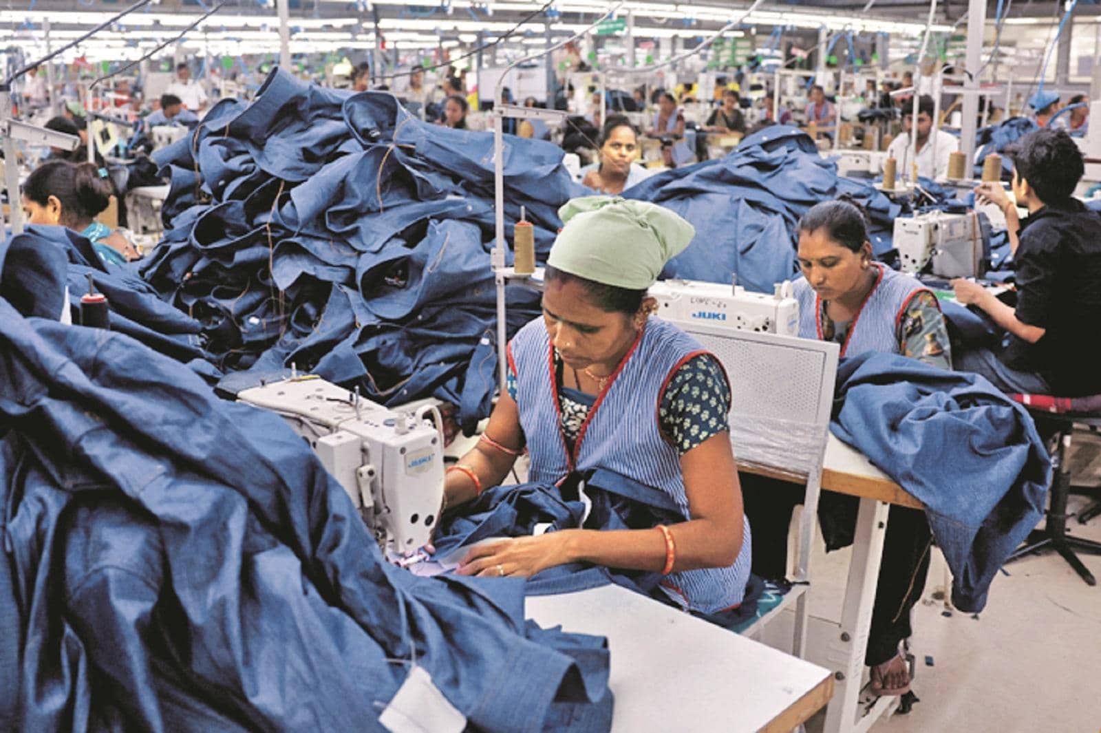 Uttar Pradesh Textile and Garmenting Policy 2022: Key Incentives & Benefits