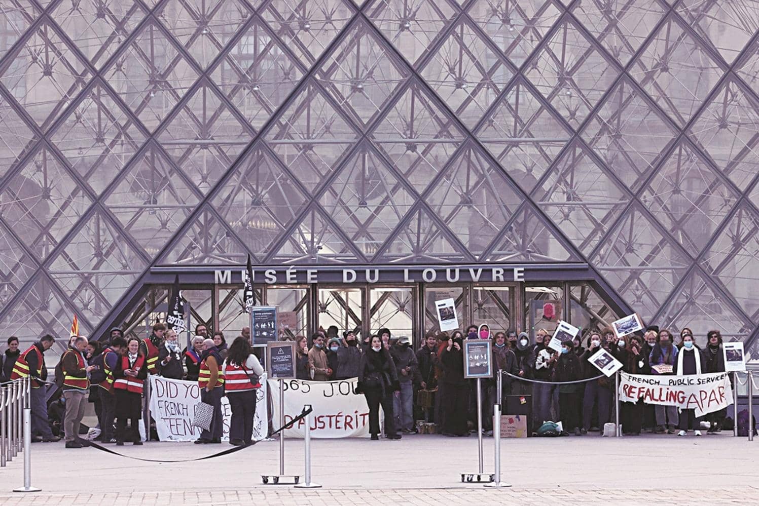 France tightens protest control measures as officials admit to failure