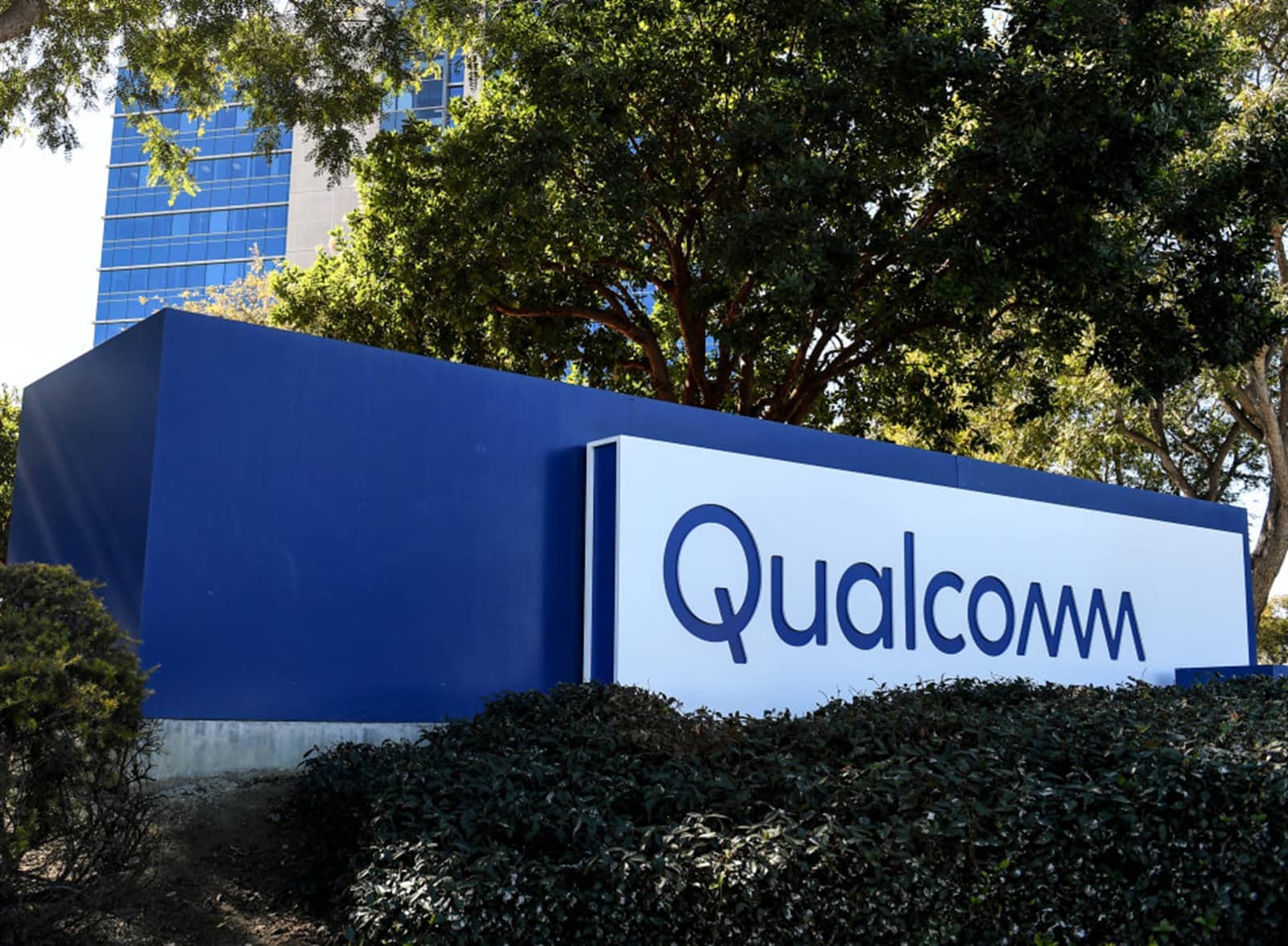 Qualcomm Plans Global Job Cuts in Performance-Focused Layoffs