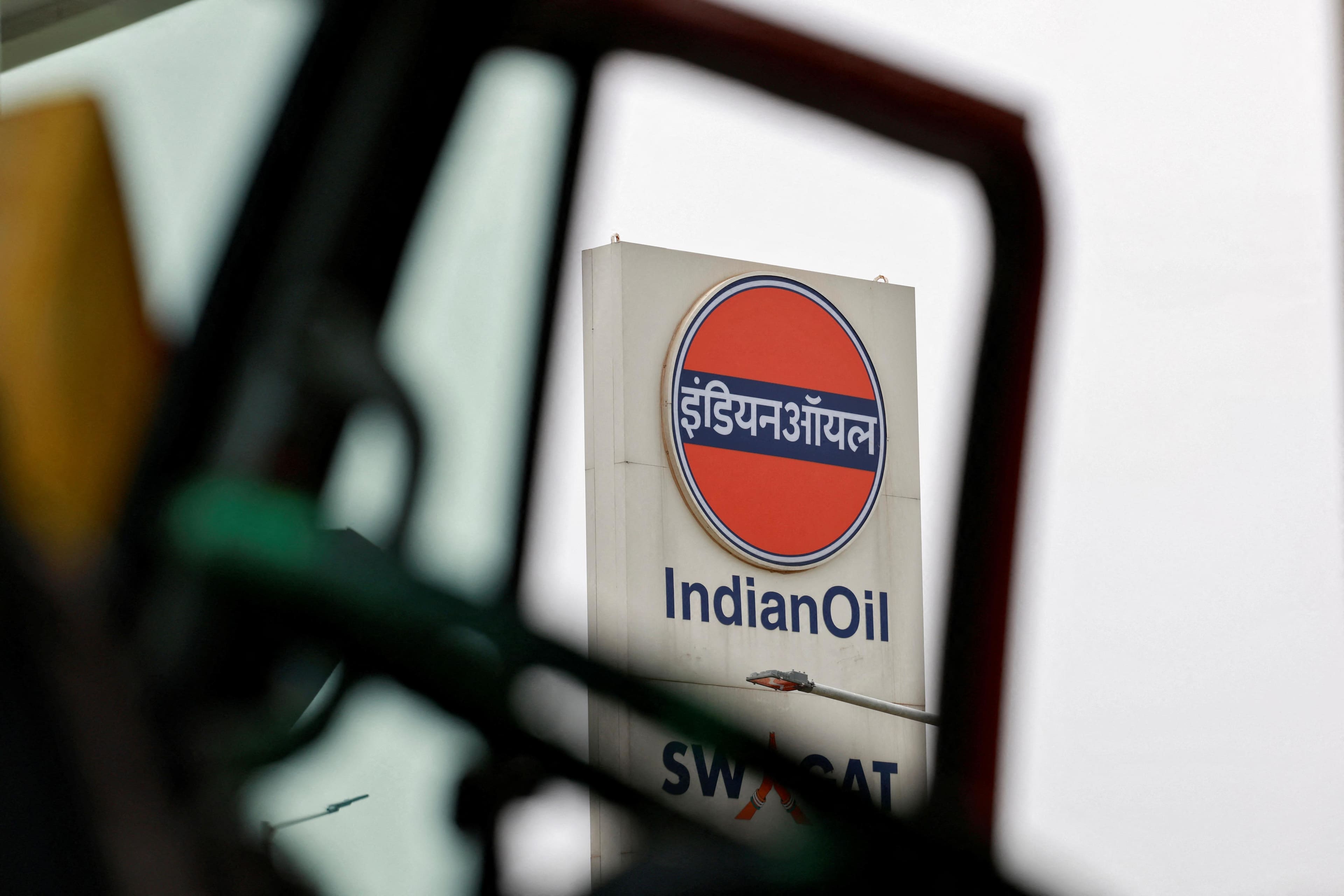 Indian Oil to Reduce West Asia Crude Imports Amid Iran Conflict