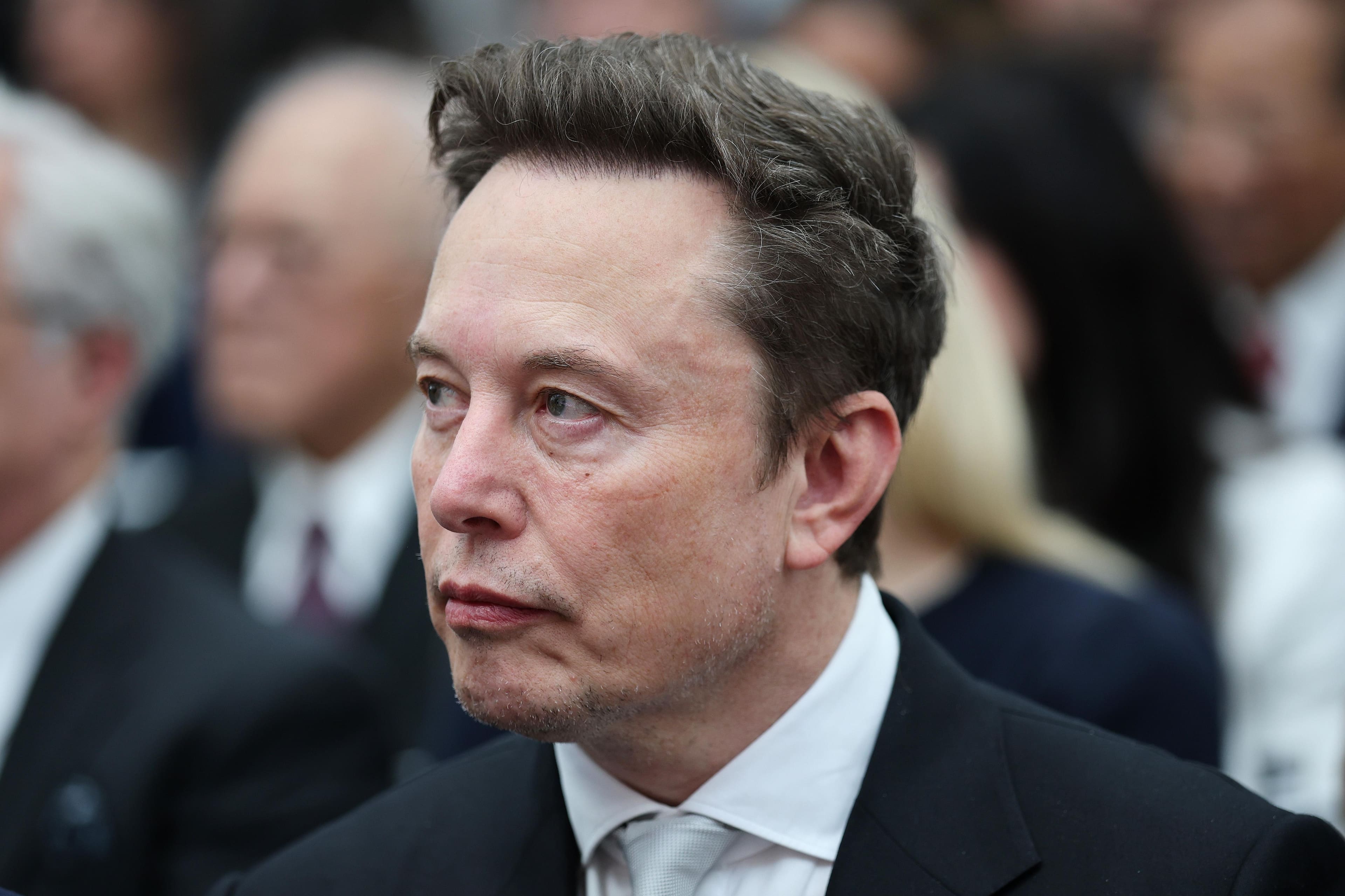 Musk's donations top $445 million in push for Republicans in US midterms