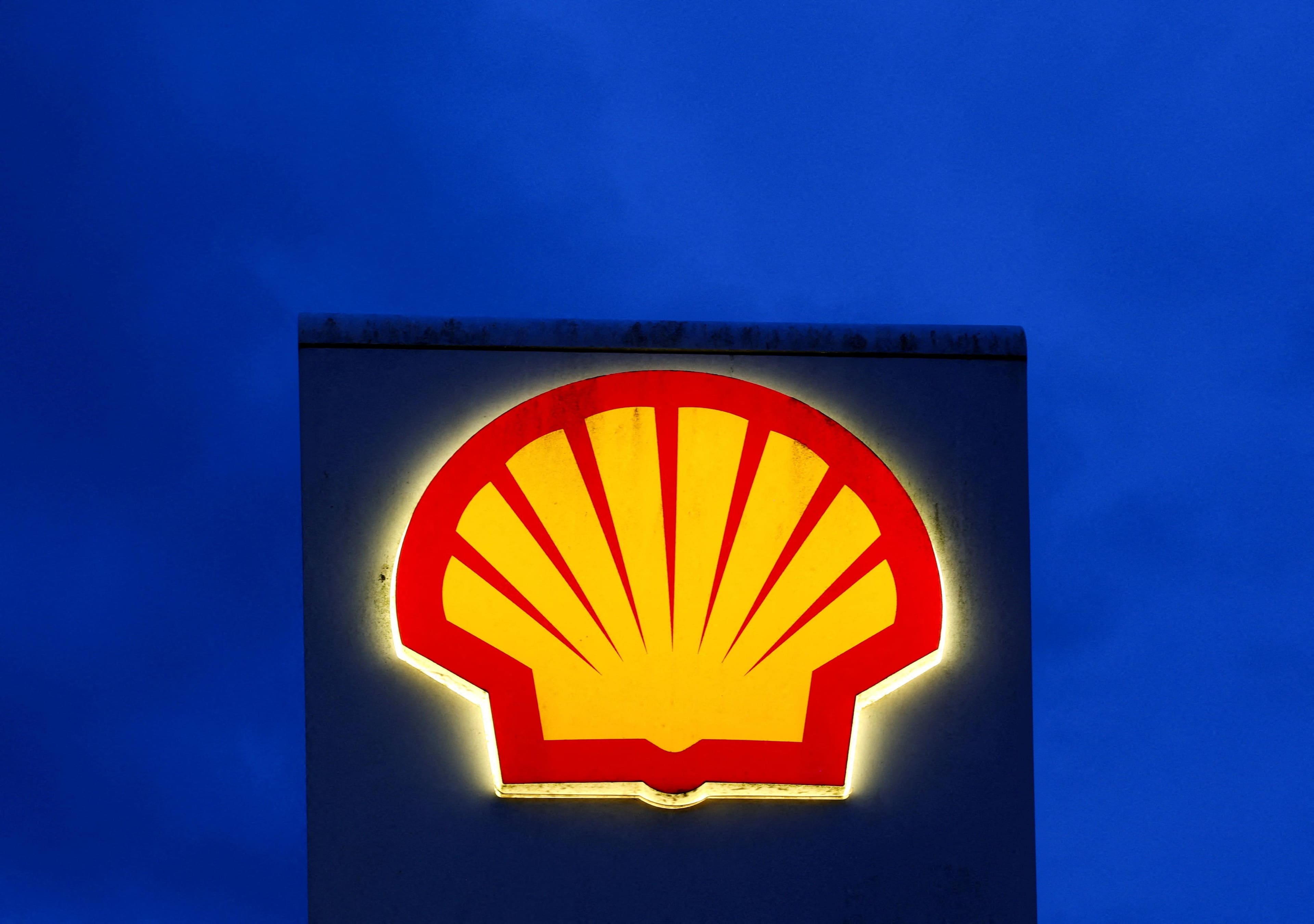 Shell beats expectations with $10.8 billion profit, hikes buybacks