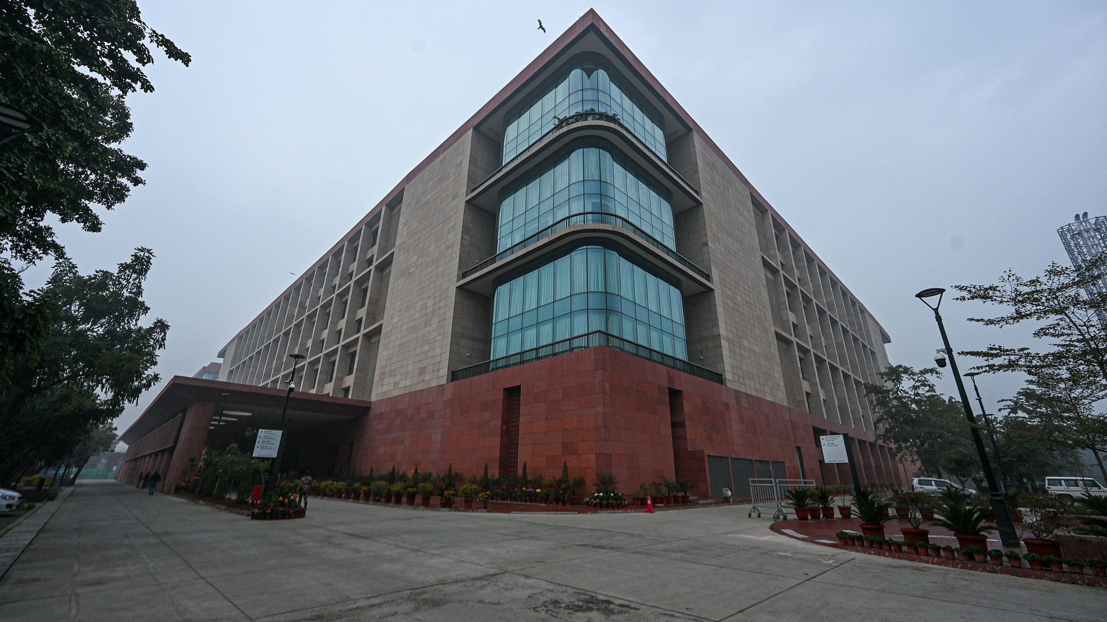 Price stability top policy agenda in H2FY27 amid inflation: FinMin review