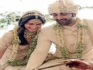 Ranbir Kapoor, Alia Bhatt Bollywood actor Ranbir Kapoor and actress Alia Bhatt perform rituals during their wedding ceremony, at his residence 'Vastu', in Mumbai. (ANI Photo)