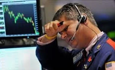 Cyprus woes leave European shares facing worst week since Nov