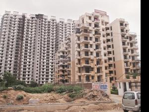 Lodha, Oberoi, Wadhwa clock record home sales