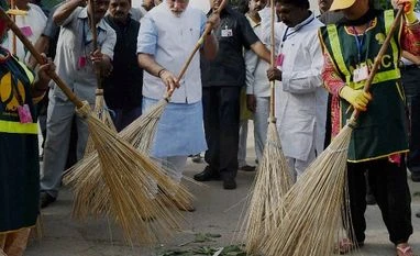 Highlights: PM Modi launches 'Swachh Bharat' campaign