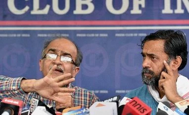 Yogendra Yadav, Prashant Bhushan to launch political party for Punjab polls Prashant Bhushan and Yogendra Yadav during a press conference in New Delhi (File Photo)