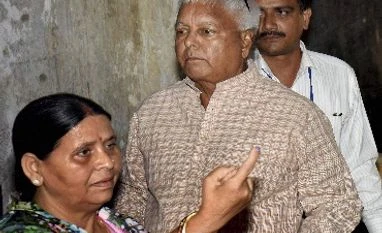 Lalu asks Narendra Modi to take oath afresh as PM Bihar elections: 34% voter turnout recorded till 1 pm