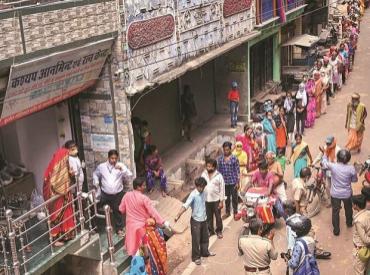 coronavirus, lockdown, ration, food, poor, workers, essential goods, commodities