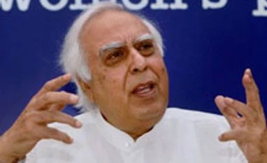 Snap ties with RSS if want to connect to Muslims: Congress to Modi