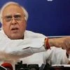 Sibal, Jaitley question SC's inquiry into Justice Ganguly