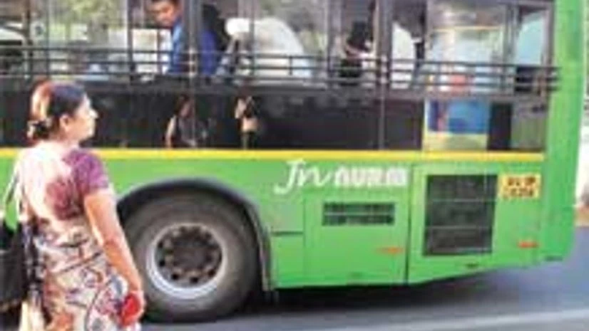 Bus aggregator Shuttl raises $20 mn in Series A funding Bus aggregator Shuttl raises $20 mn in Series A funding
