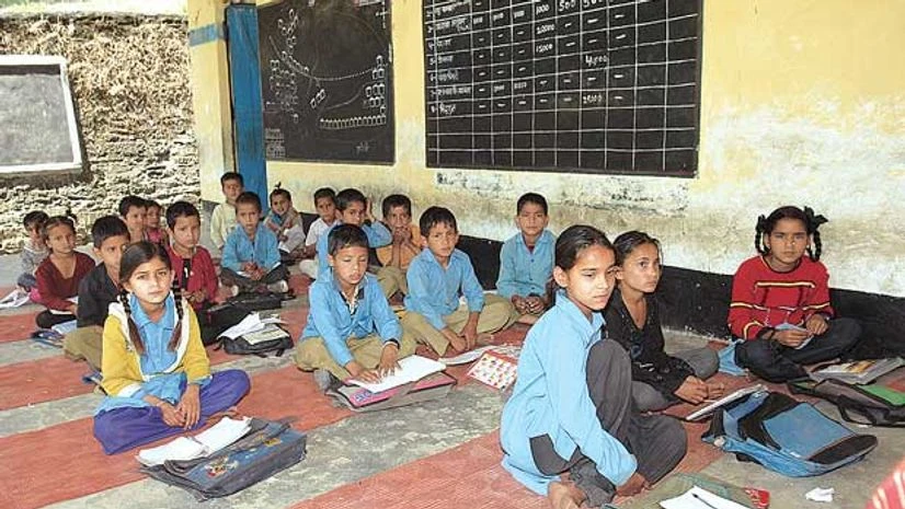 Minority status to 4,895 schools between 2012 to 2015 Minority status to 4,895 schools between 2012 to 2015