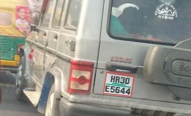 Odd-even plan: Traffic is less, pollution level isn't A vehicle ending with an even number was spotted today in New Delhi