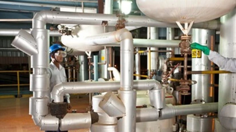 SRF falls over 5% on disappointing Q3 results SRF falls over 5% on disappointing Q3 results