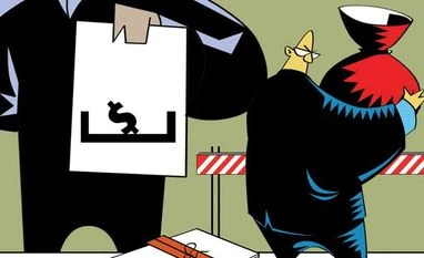 India's foreign exchange reserves fall $5 billion, shows RBI data India’s foreign exchange reserves fall $5 billion, shows RBI data