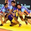 Indian players catching Thai rider during the 2016 Kabaddi World Cup semi final match (Source: PTI)