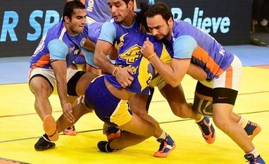 Indian players catching Thai rider during the 2016 Kabaddi World Cup semi final match (Source: PTI) Kabaddi World Cup