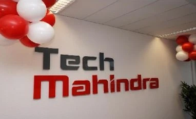 Tech Mahindra Q4 net declines 33% to Rs 590 crore Tech Mahindra Q4 net declines 33% to Rs 590 crore