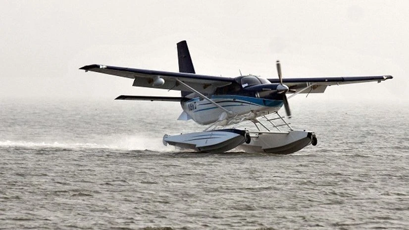 Seaplane trial run Seaplane trial run