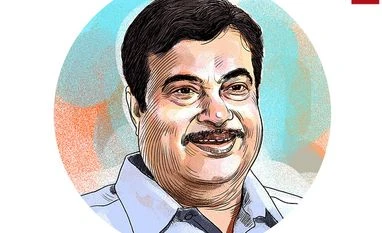 Nitin Gadkari, Subhash Bhamre lead; Ashok Chavan trails in Maharashtra Nitin Gadkari
