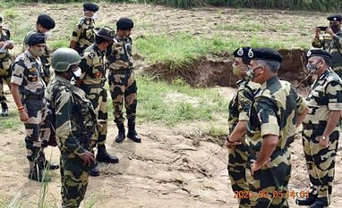 Will reduce killings at B'desh border; fire only in self-defence: BSF DG Rakesh Asthana, BSF, Jammu kashmir
