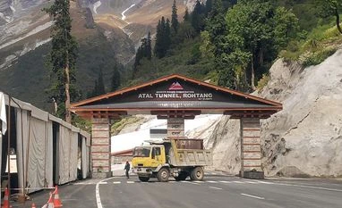 Himachal: Atal Tunnel witnesses 60% increase in vehicular traffic in 2022 Atal Tunnel